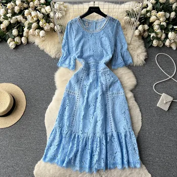 2023 Ново, висококачествено ново лятно синьо дантелено рокля, елегантна женствена рокля с кръгла яка, къс ръкав, с изрезки, с къдри, премяна