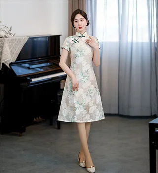 Сексуалното жаккардовое рокля-чонсам трапецовидна форма в ориенталски стил с яка-часова китайски стил, женски ежедневното Ципао