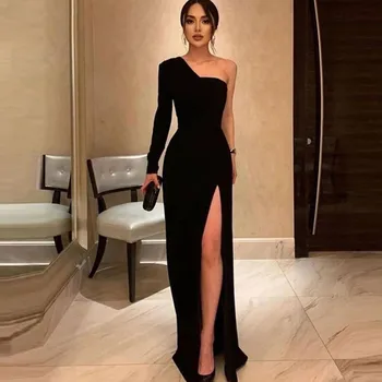 Просто атласное черна вечерна рокля Русалка с дълги ръкави 2023, с цепка на едно рамо, с висока цепка отстрани, вечерна дълга рокля за бала, сшитое по поръчка